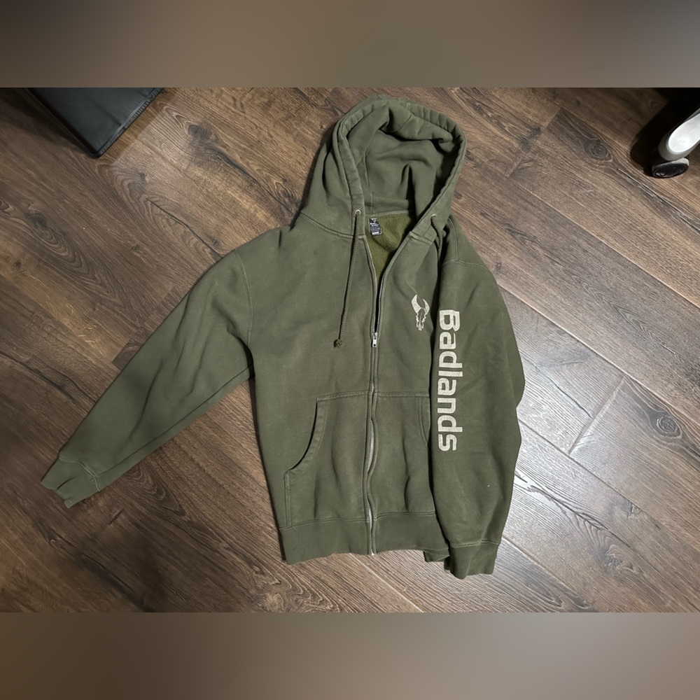 Badlands zip up